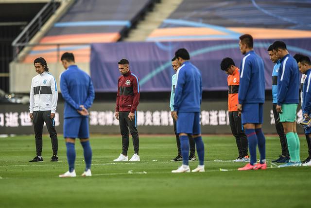 文班25+9马刺大胜爵士 布克40分太阳逆转快船